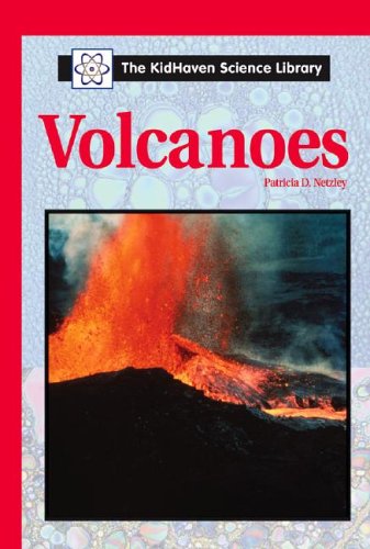 Imagen de archivo de Volcanoes a la venta por ThriftBooks-Atlanta