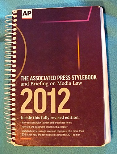 Stock image for Associated Press Stylebook and Briefing on Media Law 2002 Edition for sale by ThriftBooks-Atlanta