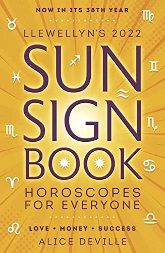 Stock image for Llewellyn's 2022 Sun Sign Book : Horoscopes for Everyone for sale by Better World Books