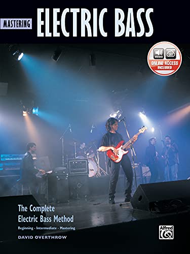 9780739006832: Mastering electric bass +cd