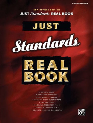 9780739039441: Just Standards Real Book: C Instruments