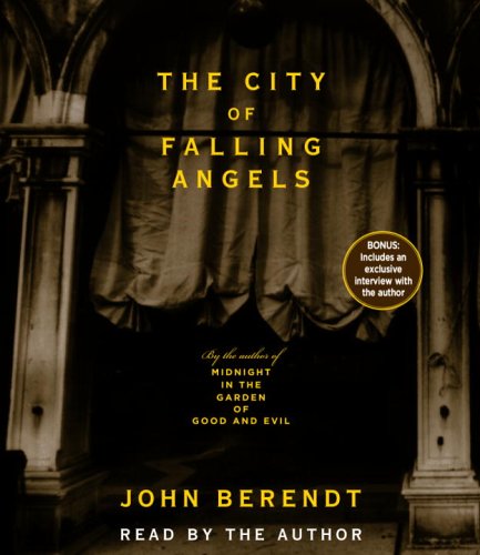 9780739311479: The City Of Falling Angels [Idioma Ingls]