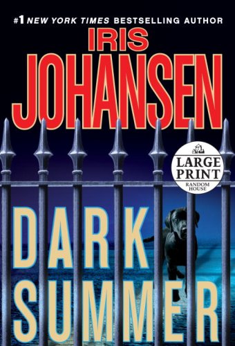 9780739327555: Dark Summer (Random House Large Print)