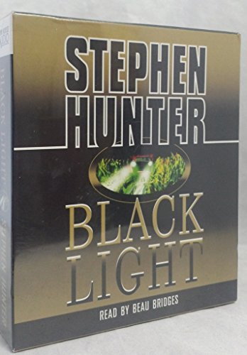 Black Light (9780739357378) by Hunter, Stephen