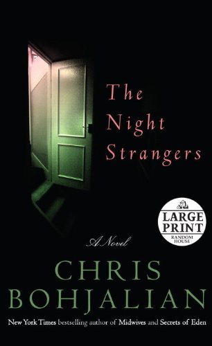 9780739378366: The Night Strangers: A Novel (Random House Large Print)