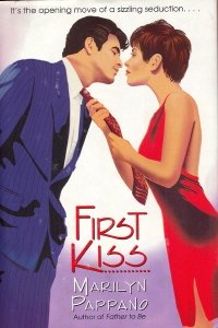 Beispielbild fr First Kiss zum Verkauf von Better World Books