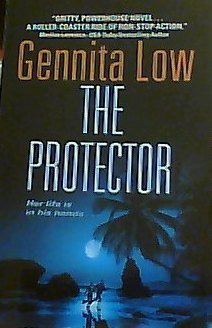 9780739448397: The Protector