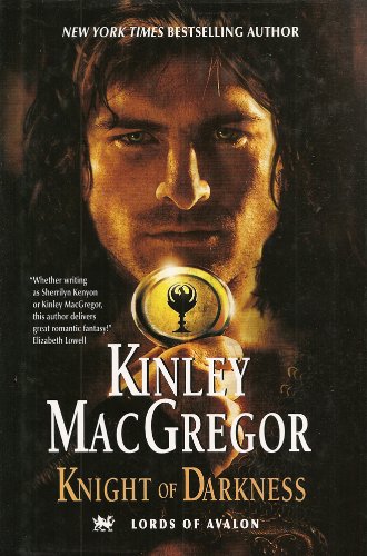 Knight of Darkness (9780739475263) by Kinley MacGregor