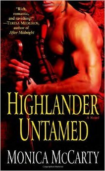 Beispielbild fr Highlander Untamed zum Verkauf von Wonder Book