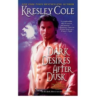 9780739495834: Dark Desires After Dusk (The Immortals After Dark Series, Book 5)
