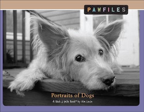 9780740760662: Pawfiles: A Bark & Smile Book: Portraits of Dogs: A Bark and Smile Book