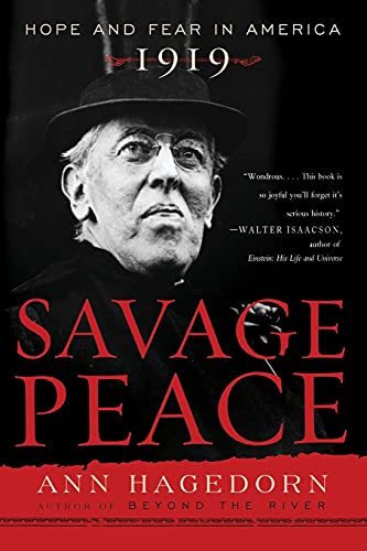9780743243728: Savage Peace: Hope and Fear in America, 1919
