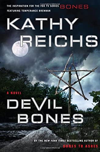 Beispielbild fr Devil Bones: A Novel (Temperance Brennan Novels) zum Verkauf von The Book Garden