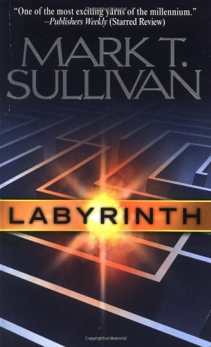 Imagen de archivo de Labyrinth a la venta por SecondSale