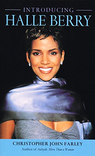 9780743464536: Introducing Halle Berry: A Biography