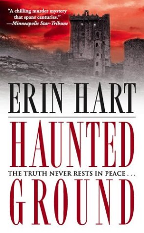 9780743470995: Haunted Ground: A Novel