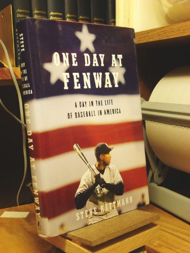 Imagen de archivo de One Day at Fenway : A Day in the Life of Baseball in America a la venta por Better World Books