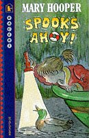 Spooks Ahoy! (Racers) (9780744554885) by Mary Hooper