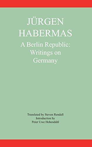 9780745620442: A Berlin Republic: Writings on Germany