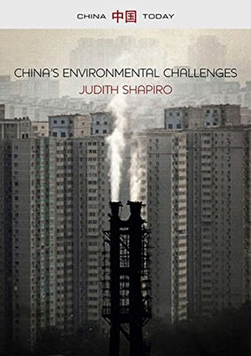 Beispielbild fr China's Environmental Challenges zum Verkauf von Better World Books