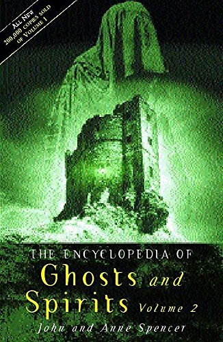 9780747271697: The Encyclopedia of Ghosts and Spirits Volume 2: v. 2