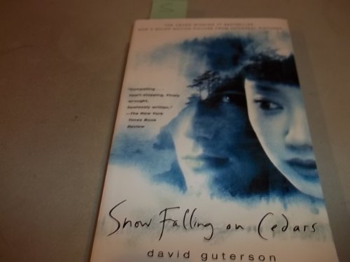 Imagen de archivo de Snow Falling on Cedars a la venta por ThriftBooks-Dallas