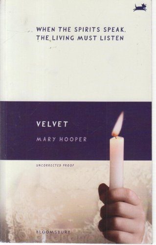 Velvet (9780747599210) by Hooper, Mary
