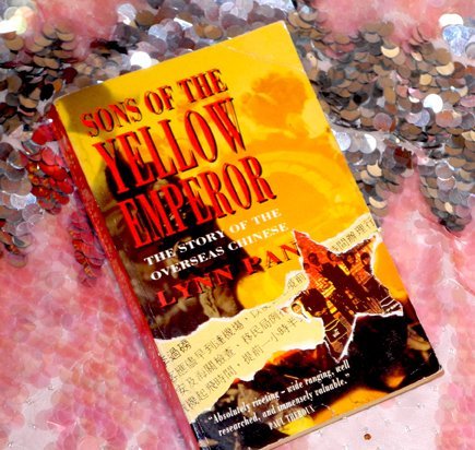 Beispielbild fr Sons of the Yellow Emperor zum Verkauf von ThriftBooks-Dallas