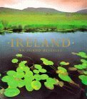 AA Ireland, An Island Revealed (9780749525699) by Burke, Molly McAnailly; Hunt, Lyndsay; McBride, Simon