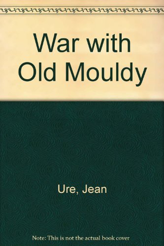 Imagen de archivo de War with Old Mouldy (Pied Piper Books) a la venta por AwesomeBooks