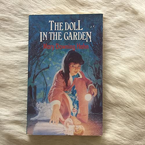 9780749704896: The Doll in the Garden