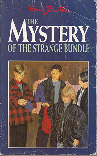 9780749719753: The Mystery of the Strange Bundle