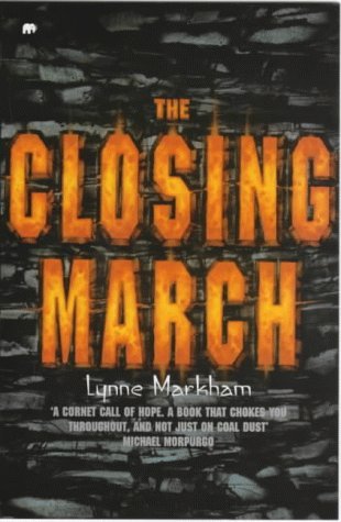 Imagen de archivo de The Closing March a la venta por Merandja Books