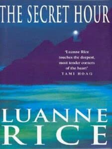 9780749906283: The Secret Hour