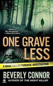 9780749952884: One Grave Less: Number 9 in series