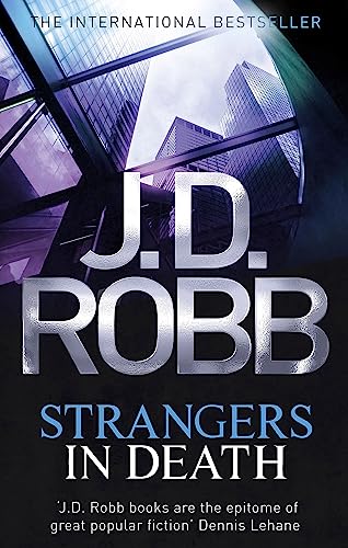 9780749958435: Strangers In Death