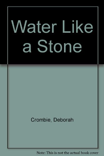 Imagen de archivo de Water Like a Stone a la venta por Better World Books Ltd