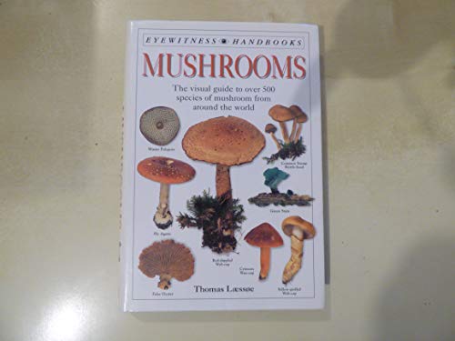 Imagen de archivo de Eyewitness Handbook: 17 Mushrooms a la venta por WorldofBooks