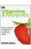 Beispielbild fr Natural Care Handbooks: Vitamins & Minerals Handbook zum Verkauf von AwesomeBooks