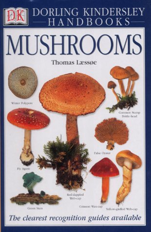 Imagen de archivo de DK Handbook: Mushrooms a la venta por WorldofBooks