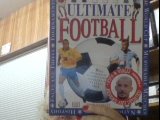 Beispielbild fr Ultimate: Football (The Ultimate) zum Verkauf von Reuseabook