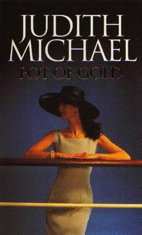 Imagen de archivo de Pot Of Gold a la venta por WorldofBooks