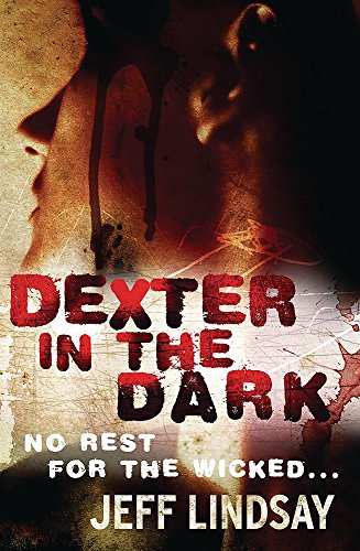 Imagen de archivo de Dexter In The Dark a la venta por AwesomeBooks