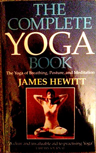 Imagen de archivo de Complete Book of Yoga a la venta por The Book Spot
