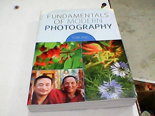 Stock image for Fundamentals Of Modern Photography for sale by WorldofBooks