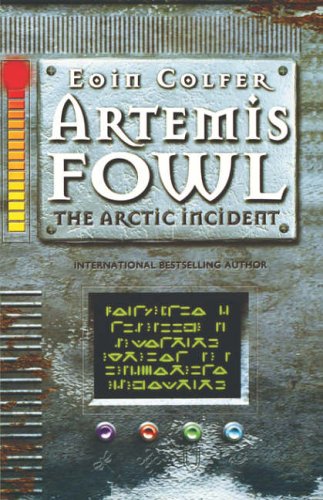 Stock image for Artemis Fowl: The Arctic Incident (Galaxy Children's Large Print Books) for sale by Goldstone Books