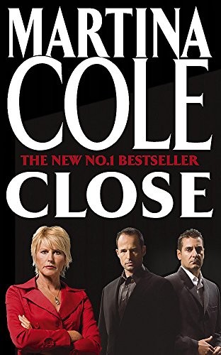 Imagen de archivo de Close: A gripping thriller of power and protection a la venta por WorldofBooks