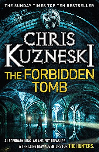 9780755386574: The Forbidden Tomb (The Hunters 2)