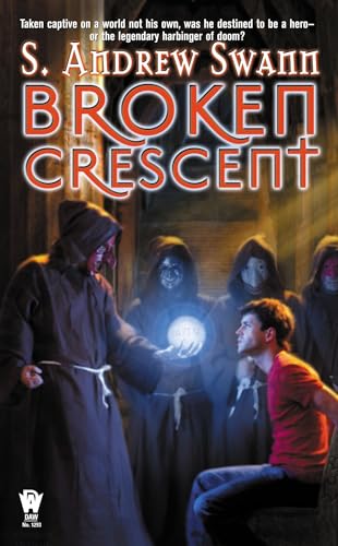 Imagen de archivo de Broken Crescent a la venta por Once Upon A Time Books