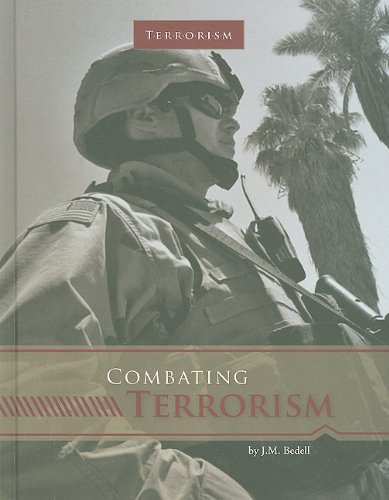 Imagen de archivo de Combating Terrorism a la venta por Better World Books: West